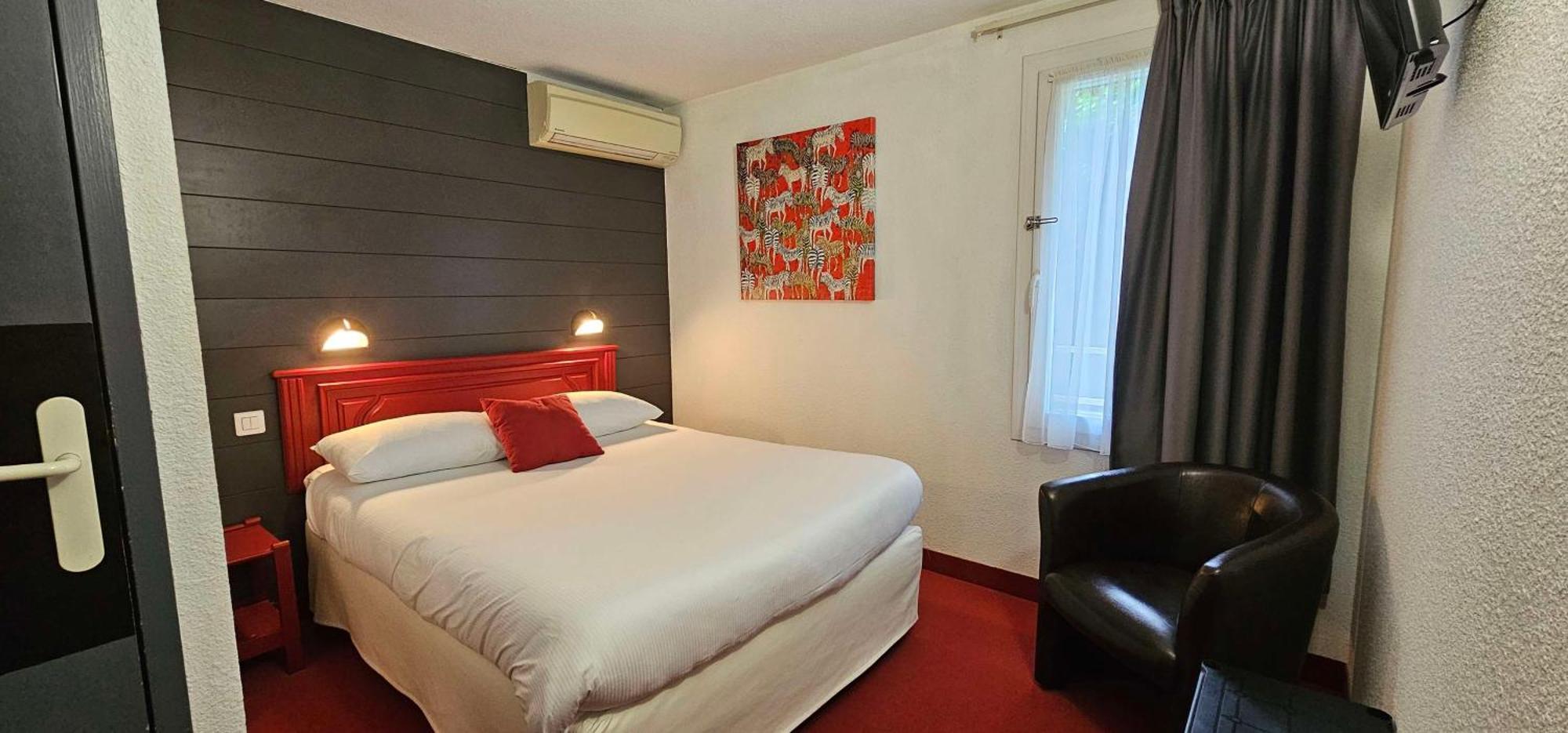Brit Hotel Essentiel Albi Parc Des Expos Le Sequestre Dış mekan fotoğraf