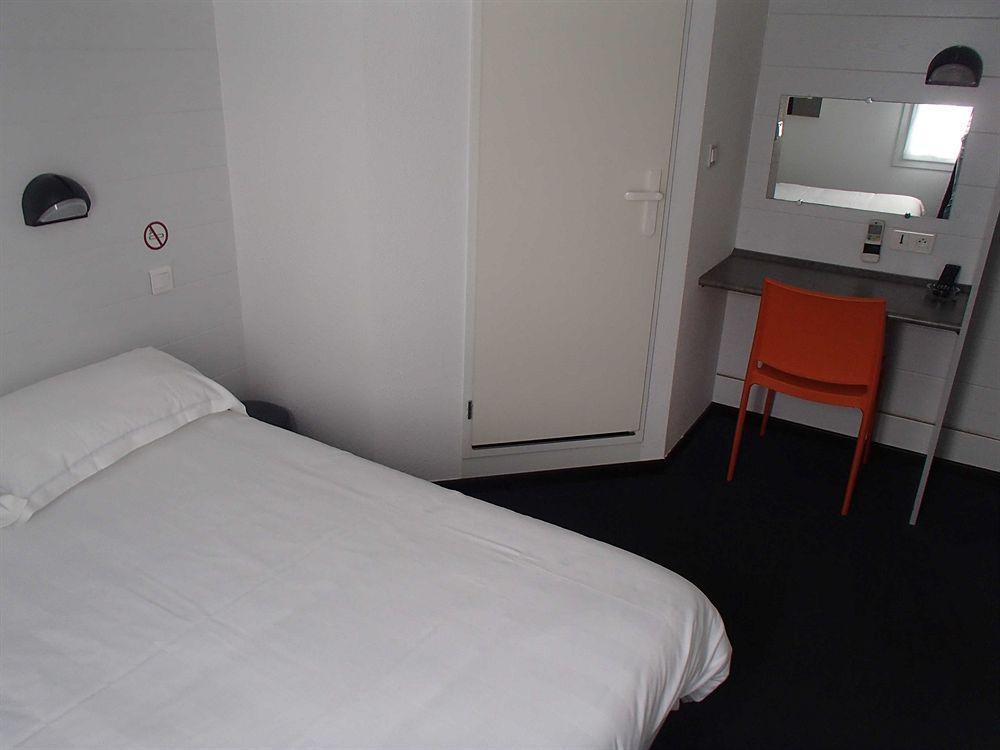 Brit Hotel Essentiel Albi Parc Des Expos Le Sequestre Dış mekan fotoğraf